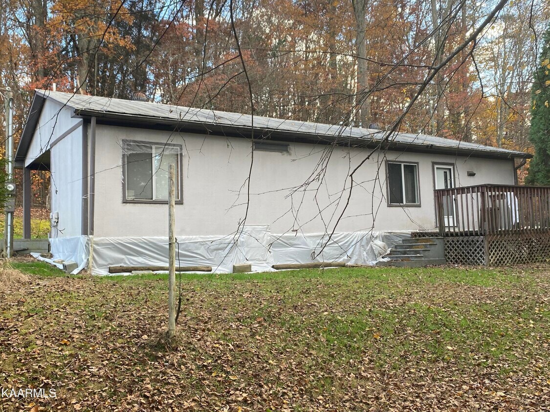 997 Old Jacksboro Pike, Cumberland Gap, TN 37724 House Rental in