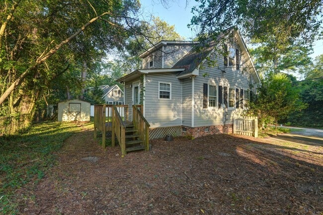 Foto del edificio - Charming 3-Bedroom Home in Forest Trace – ...