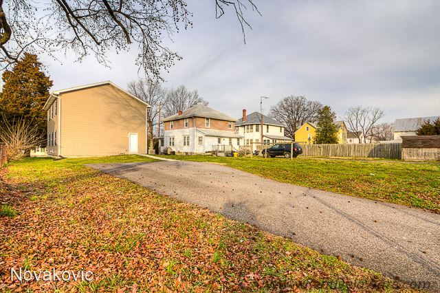 Building Photo - 3 br, 2.5 bath House - 354 West Main Street