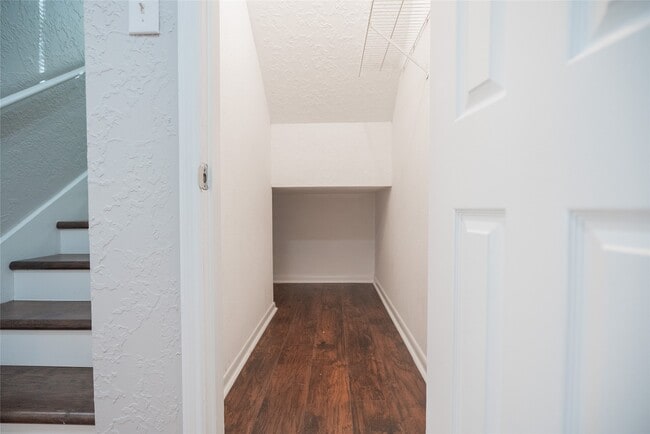 Foto del edificio - 13314 Ravensway Dr