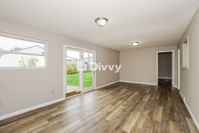 Building Photo - 4611 Tacoma Ave, Lorain, OH 44055