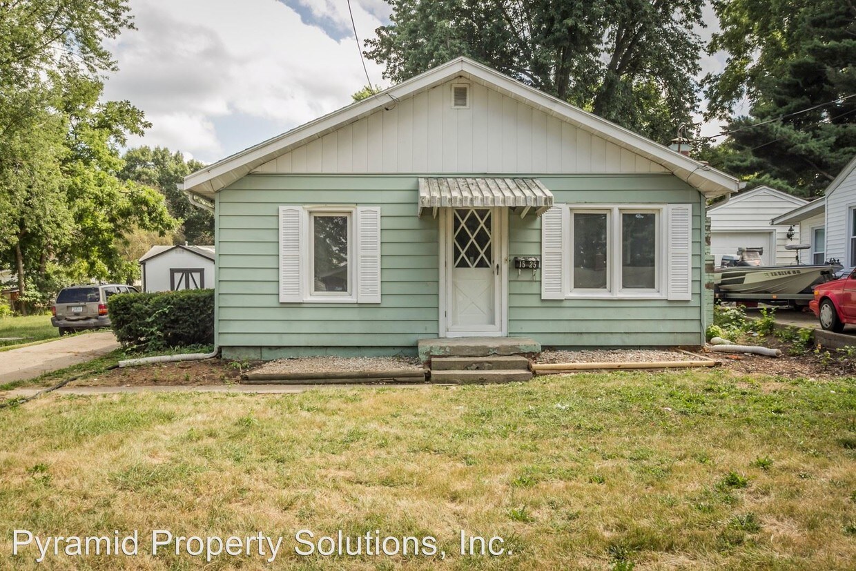 Primary Photo - 2 br, 1 bath House - 1525 Arthur Ave
