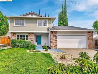 Primary Photo - 3404 Hemingway Dr