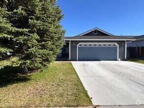Building Photo - 1130 Shadow Mountain Dr