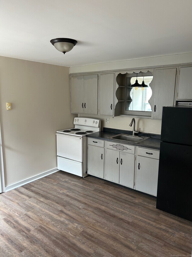 Foto principal - 213 Providence St