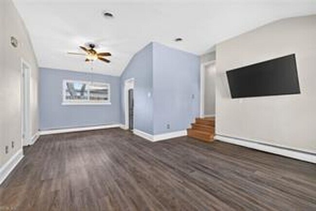 Foto del edificio - 803 Townsend Ct