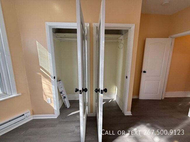 Building Photo - 6024 Christian St