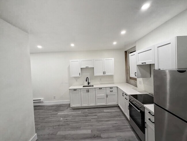 Foto del edificio - 240 Main St