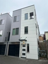 Building Photo - 4325 Whitman Ave N