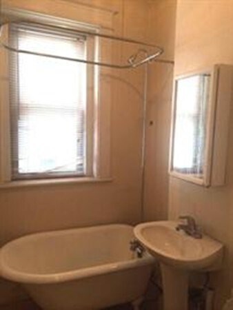 Building Photo - 1665 Commonwealth Ave