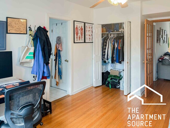 Foto del edificio - 4921 N Hermitage Ave