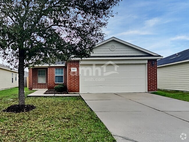 Building Photo - 28926 Village Creek Loop