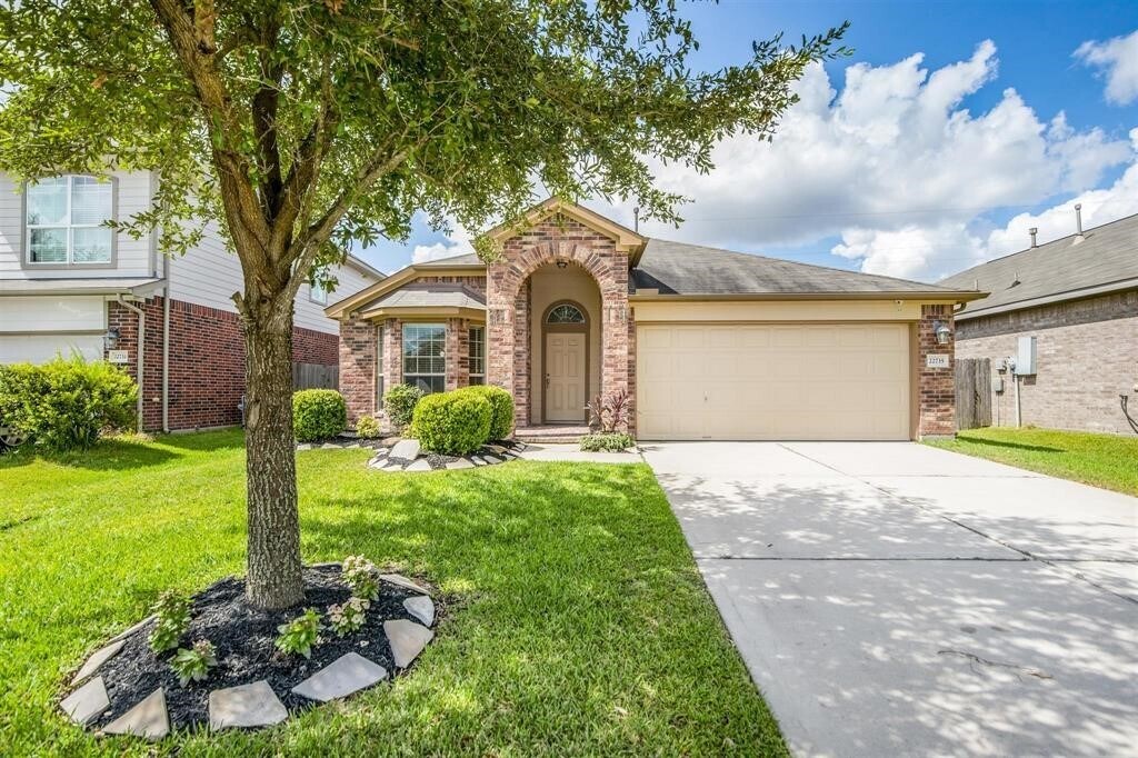 Foto principal - 22735 Pantego Ln