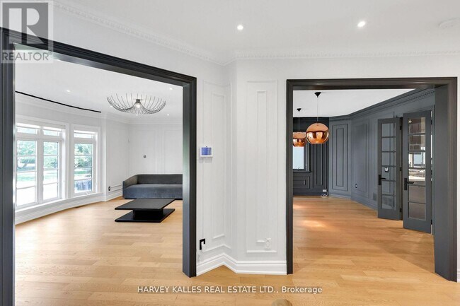 Building Photo - 737 Woburn Ave