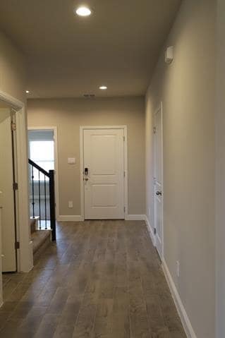 Building Photo - 15529 Leaside Dr