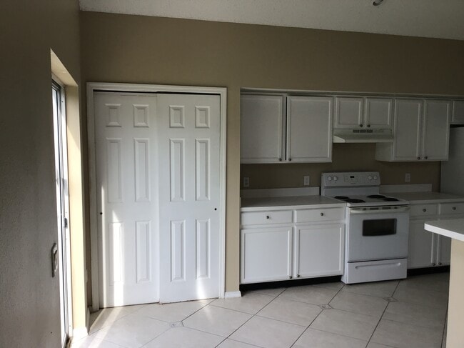 Building Photo - 14308 Grassy Cove Circle