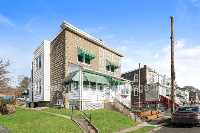 Photo - 222 Worrilow St House