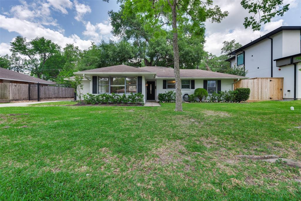 Primary Photo - 8906 Bace Dr