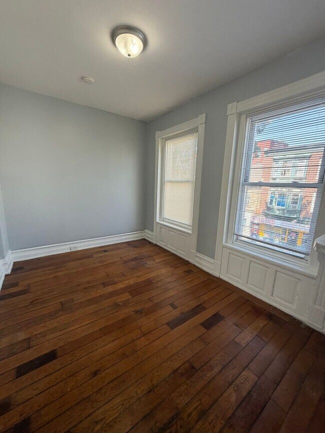 Foto del edificio - 219 N 9th St