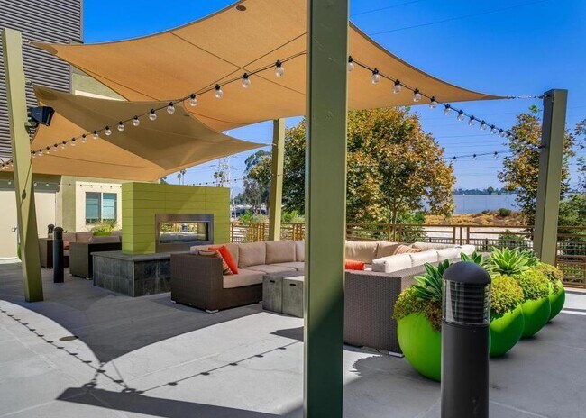 Foto del edificio - 2970 Ripple Pl