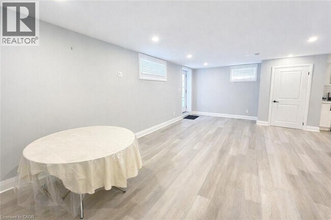 Photo du bâtiment - 186 Blair Creek Dr