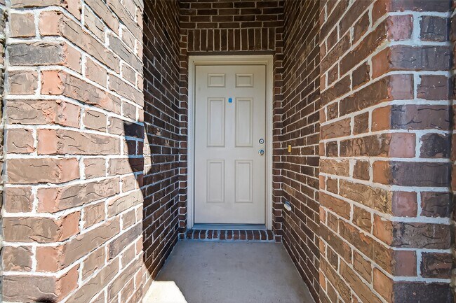 Foto del edificio - 5310 Songlark Bluff Cir