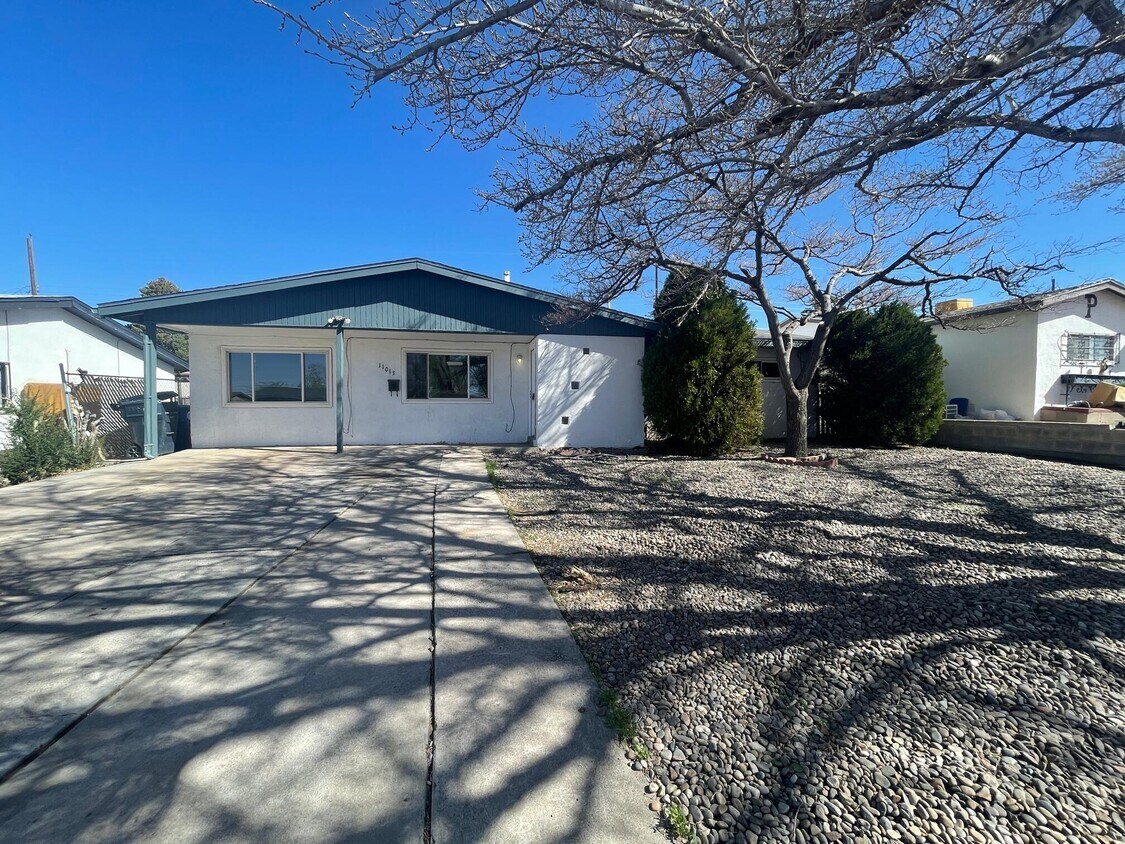 11013 Constitution Ave NE, Albuquerque, NM 87112 House Rental in