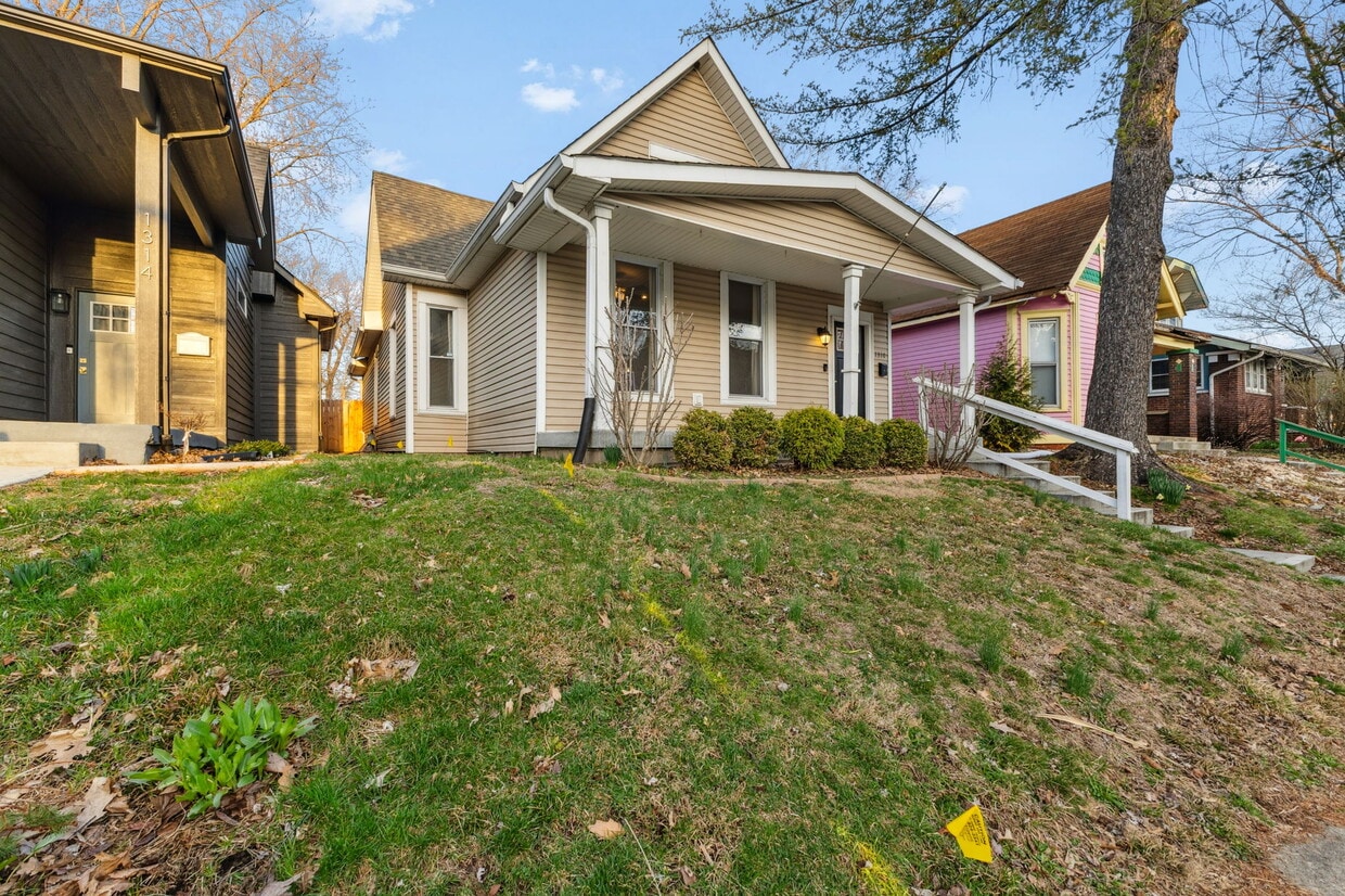 Photo - 1310 Wright St (Indianapolis, IN)