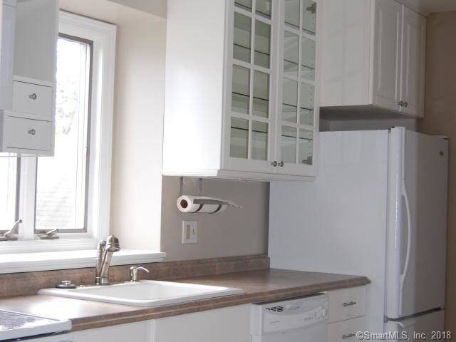 Building Photo - 21 Hubbard Rd