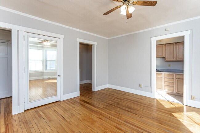 Estudio - 400 ft² - Arlington Hallett