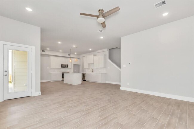 Foto del edificio - 3542 Talia Wood Ct