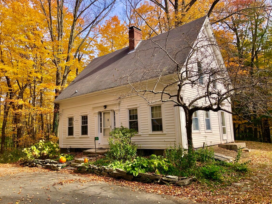 Primary Photo - 25 Stowell Rd
