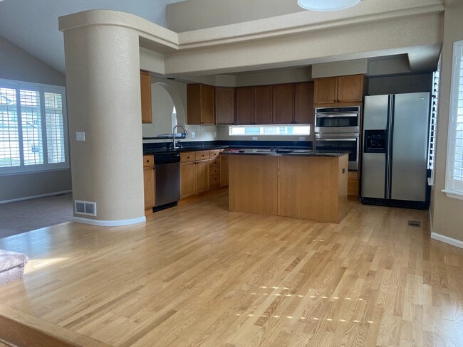 Photo - 5130 Morning Glory Pl (Highlands Ranch, CO) House