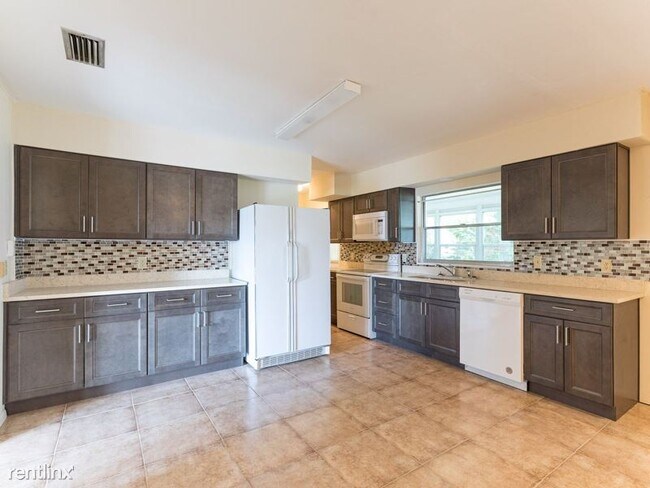 Foto del edificio - 3 br, 3 bath House - 310 Idyllwilde Dr