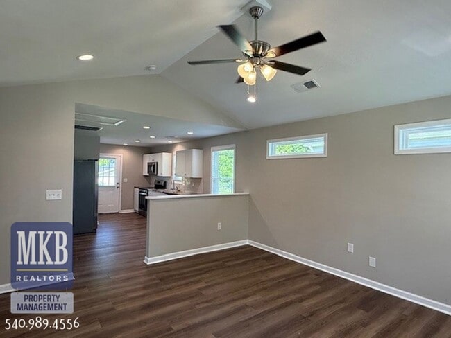 Building Photo - New Construction Home!