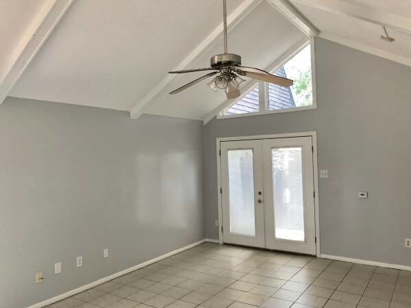 Foto del edificio - 6300 N 11th St