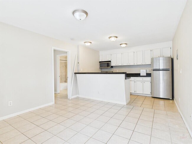 Foto del edificio - 304 E 33rd St