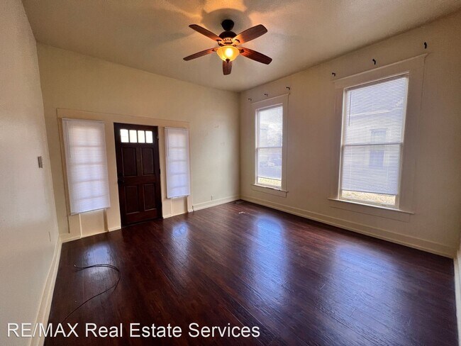 Building Photo - 2 br, 1 bath House - 1751 Irving Place