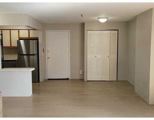 Foto del edificio - 376 Ocean Ave