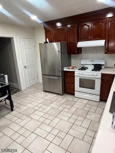 Foto del edificio - 114 Ely St