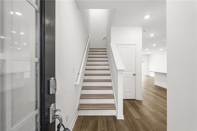 Building Photo - 2559 Adventure Wy