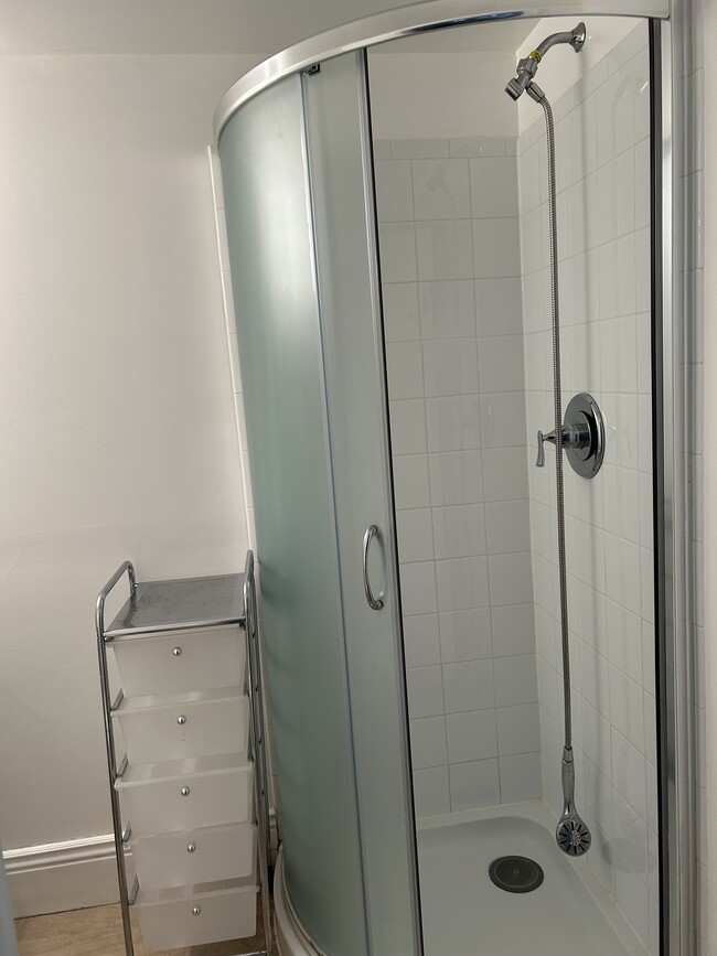 Building Photo - 1639 Winding Waye Ln