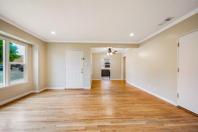 Foto del edificio - 4442 Ocean View Blvd