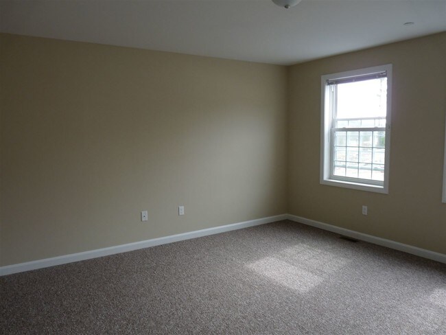 Foto del edificio - 94 Eagle Ridge Rd