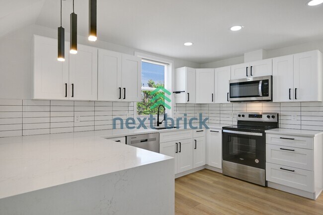 Foto del edificio - 215 S 107th St