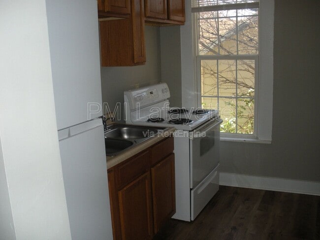 Photo - 1226 Greenbush St Apartment