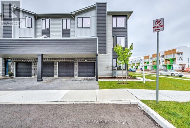 Building Photo - 177 Edgevalley Rd