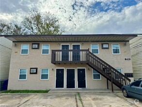 Building Photo - 711 Easy St