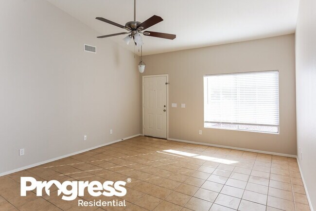 Building Photo - 8220 W Mohave St
