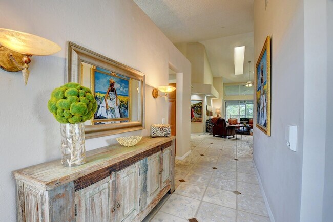 Foto del edificio - 2464 NW 59th St